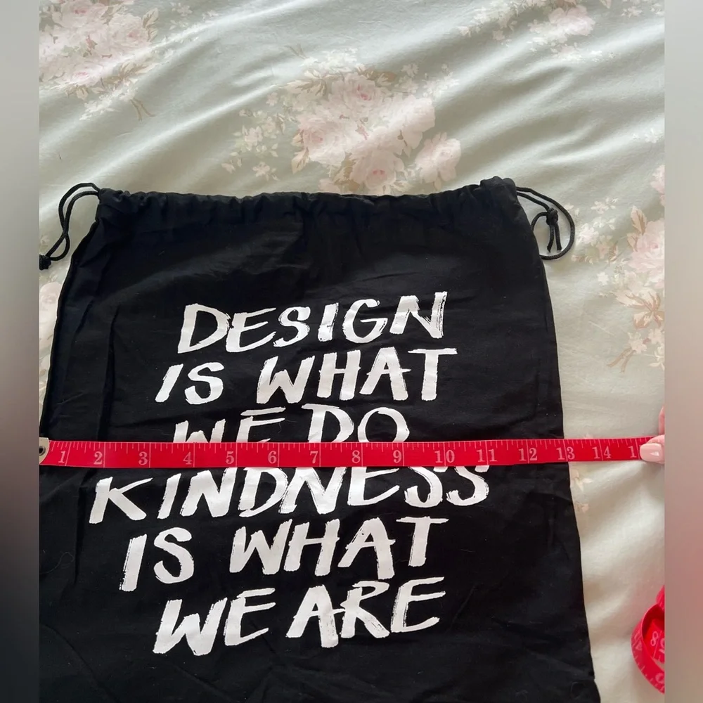 Kurt Geiger Drawstring Dustbag! - Picture 2 of 4